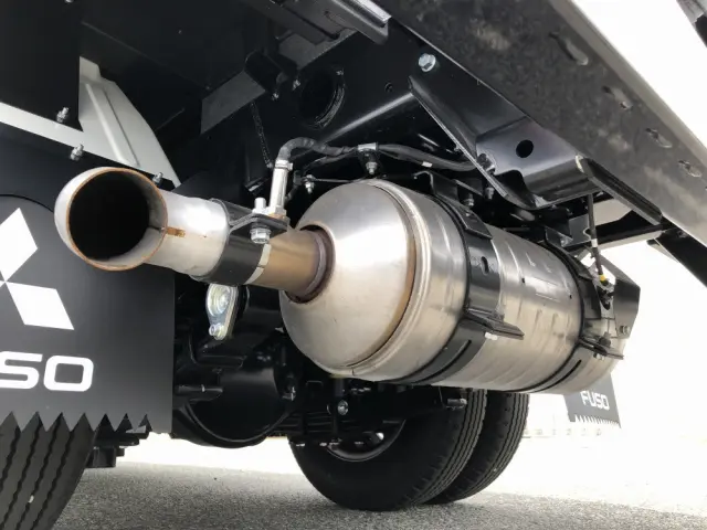 三菱 キャンター 2RG-FBA60(2WD)の写真28
