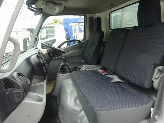 日野 デュトロ 2KG-XZU722M(2WD)の写真37