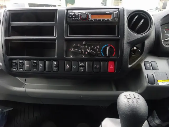 日野 デュトロ 2KG-XZU722M(2WD)の写真38