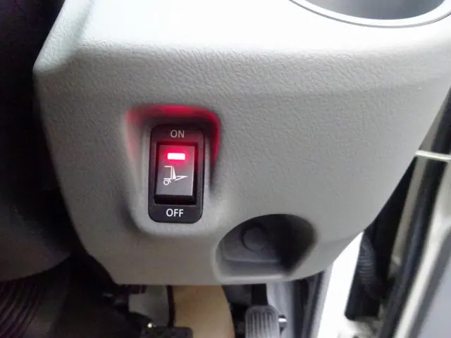 日野 デュトロ 2DG-XZU685M(4WD)の写真37