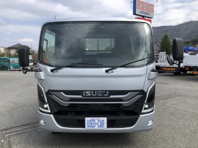 いすゞ エルフ 2RG-NPR88YM(2WD)の写真7