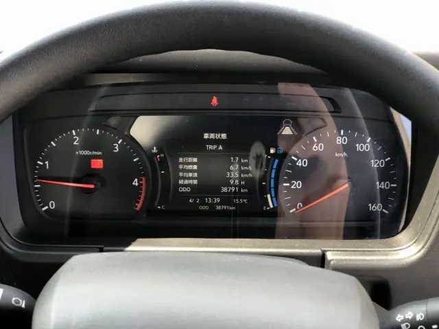 いすゞ エルフ 2RG-NPR88YM(2WD)の写真49