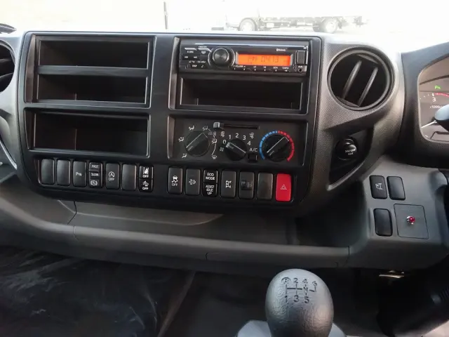 日野 デュトロ 2RG-XZU712M(2WD)の写真42