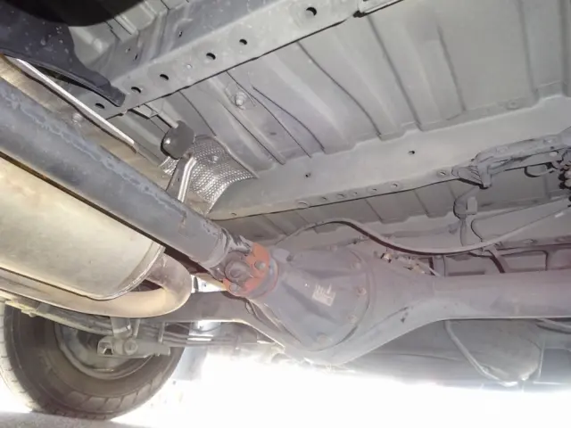 トヨタ ハイエースバン CBF-TRH226S(4WD)の写真35