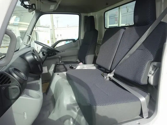 トヨタ ダイナ 2KG-XZU722(2WD)の写真32