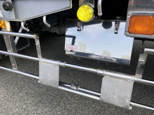 いすゞ フォワード 2RG-FTR90U2(2WD)の写真21