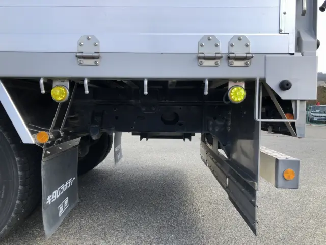 いすゞ フォワード 2RG-FTR90U2(2WD)の写真29