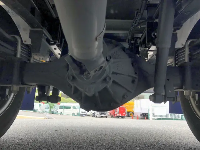 いすゞ エルフ 2TG-NMR88M(2WD)の写真30