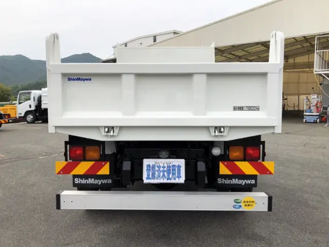 三菱 ファイター 2KG-FK62FZ(2WD)の写真3