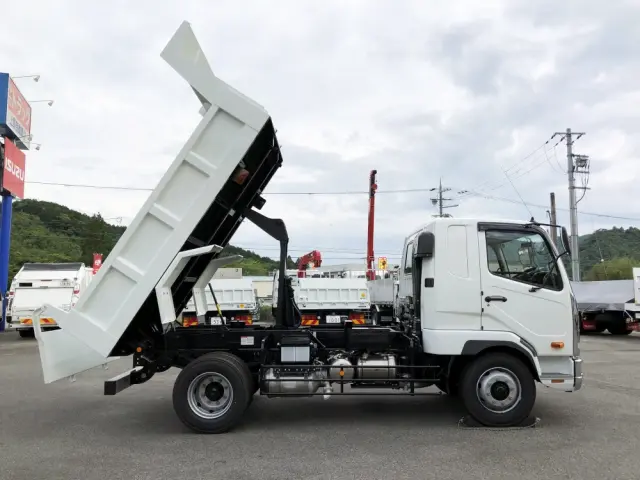 三菱 ファイター 2KG-FK62FZ(2WD)の写真7