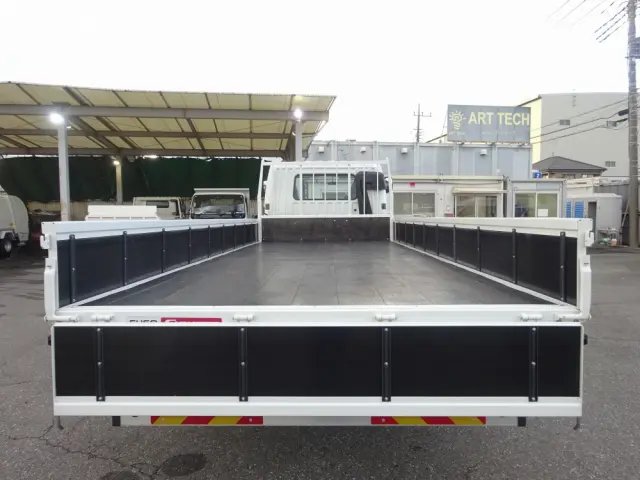 三菱 ファイター 2KG-FK62Fの写真3