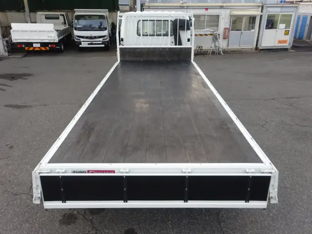 三菱 ファイター 2KG-FK62Fの写真11