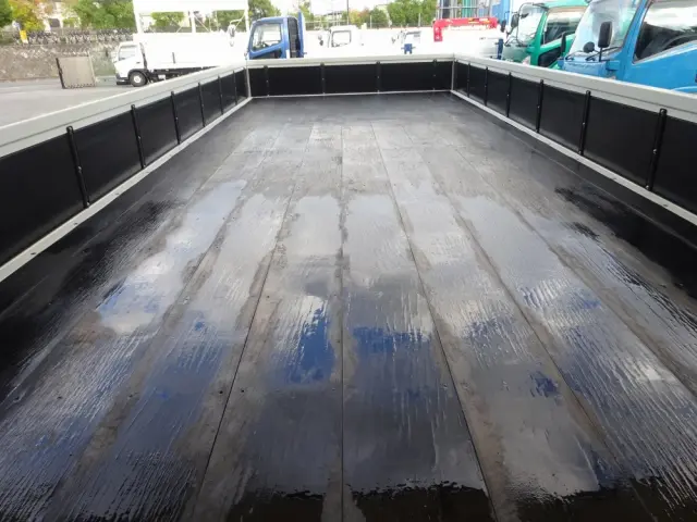 三菱 ファイター 2KG-FK62Fの写真15