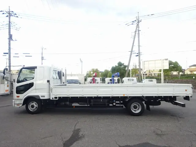 三菱 ファイター 2KG-FK62Fの写真16