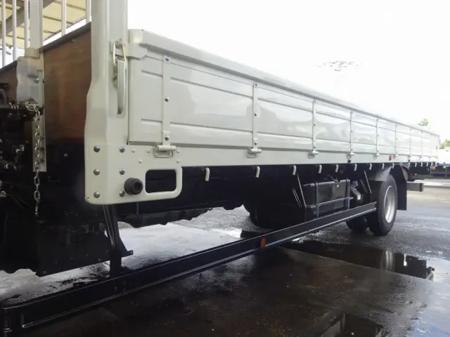 三菱 ファイター 2KG-FK62Fの写真20