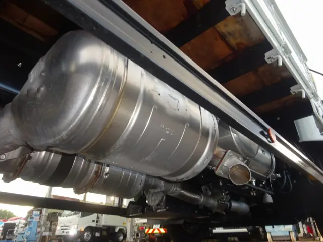 三菱 ファイター 2KG-FK62Fの写真25