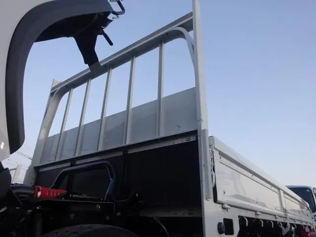 いすゞ エルフ 2RG-NPR88YM(2WD)の写真21