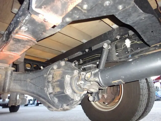 いすゞ エルフ 2RG-NPR88YM(2WD)の写真27