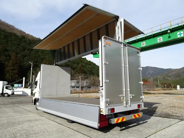 日野 レンジャー 2PG-FD2ABA(2WD)の写真5