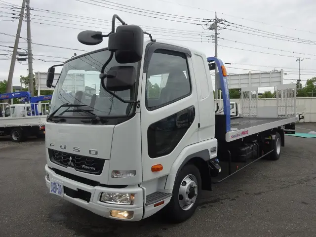 三菱 ファイター 2RG-FK62F(2WD)の写真1