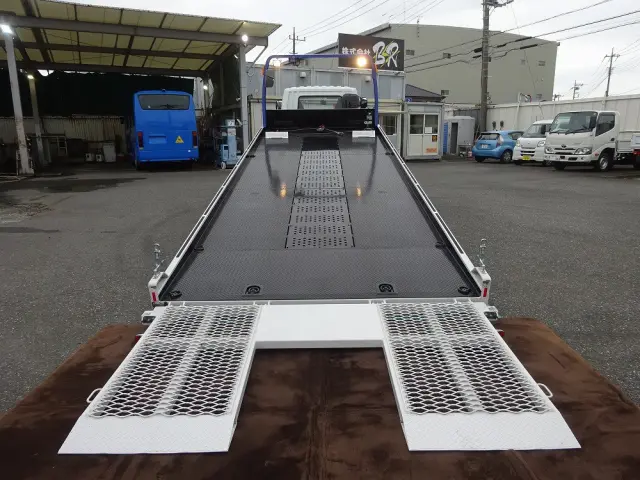 三菱 ファイター 2RG-FK62F(2WD)の写真3