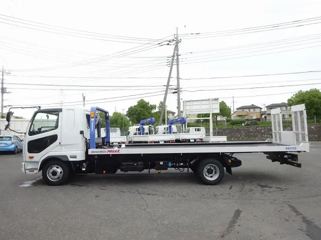 三菱 ファイター 2RG-FK62F(2WD)の写真11