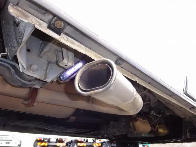 トヨタ ハイエース CBF-TRH226S(4WD)の写真31