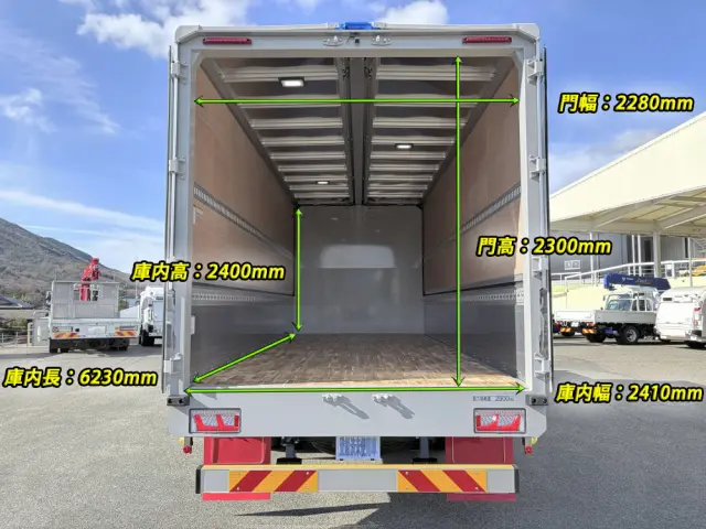 いすゞ フォワード 2RG-FRR90S4(2WD)の写真3