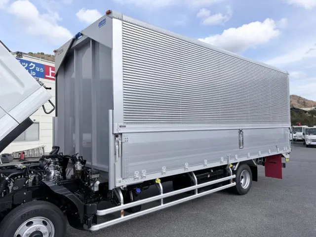 いすゞ フォワード 2RG-FRR90S4(2WD)の写真27