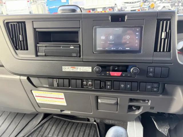 いすゞ フォワード 2RG-FRR90S4(2WD)の写真38