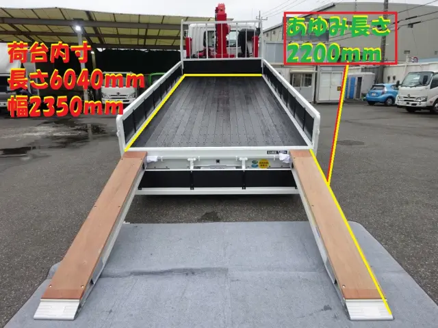三菱 ファイター 2KG-FK62FZ(2WD)の写真3