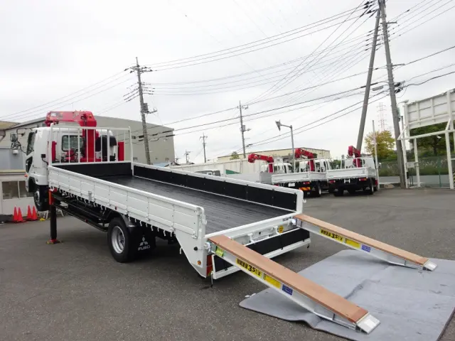 三菱 ファイター 2KG-FK62FZ(2WD)の写真6