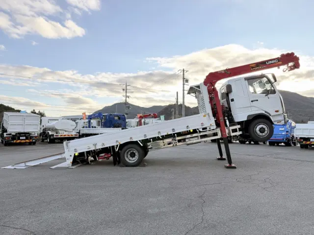 三菱 ファイター 2KG-FK62FZ(2WD)の写真6