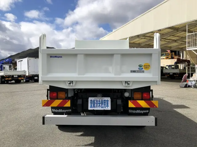 三菱 ファイター 2KG-FK62FZ(2WD)の写真8