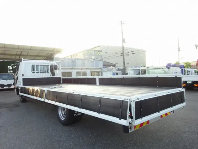 三菱 ファイター 2KG-FK62FZ(2WD)の写真6