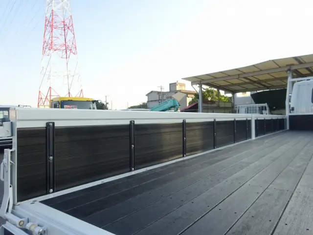 三菱 ファイター 2KG-FK62FZ(2WD)の写真12