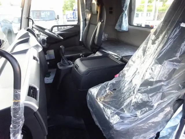 三菱 ファイター 2KG-FK62FZ(2WD)の写真30