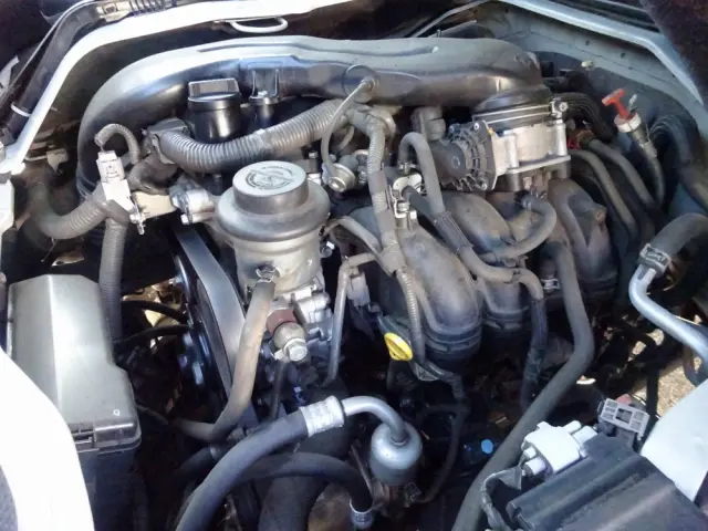 トヨタ ハイエースバン CBF-TRH226S(4WD)の写真9