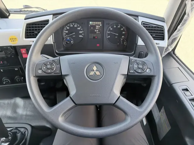 三菱 ファイター 2KG-FK62FZ(2WD)の写真36