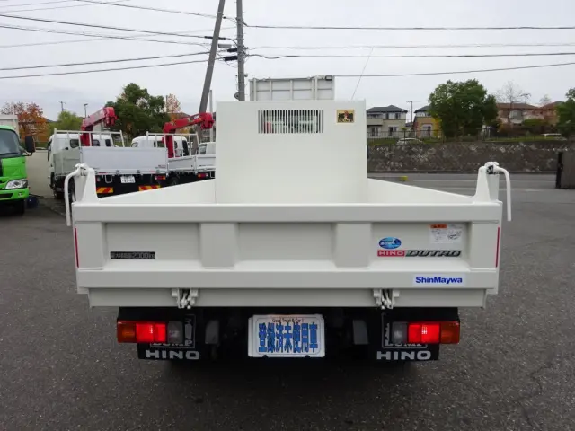 日野 デュトロ 2KG-XZU675T(4WD)の写真3