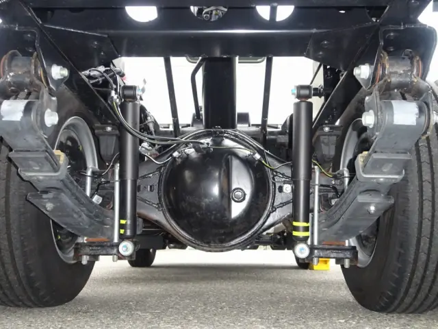 日野 デュトロ 2KG-XZU675T(4WD)の写真9