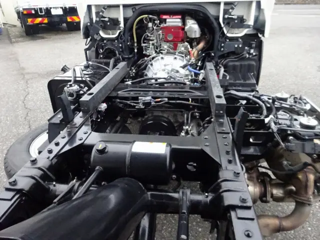 日野 デュトロ 2KG-XZU675T(4WD)の写真23