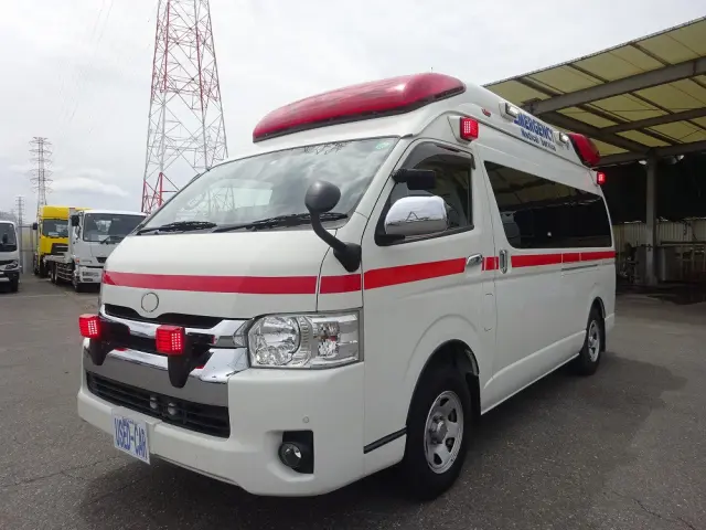 トヨタ ハイエースバン CBF-TRH226S(4WD)の写真1
