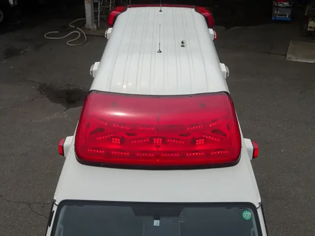 トヨタ ハイエースバン CBF-TRH226S(4WD)の写真27