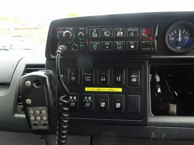 トヨタ ハイエースバン CBF-TRH226S(4WD)の写真46
