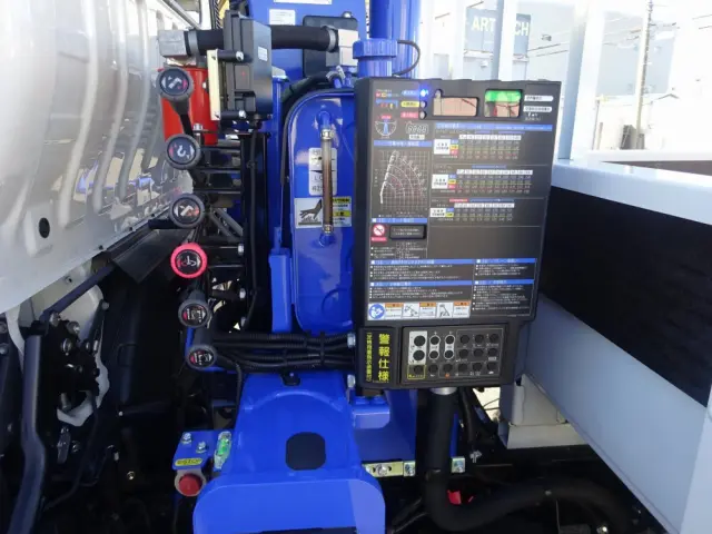 日野 デュトロ 2KG-XZU712M(2WD)の写真17