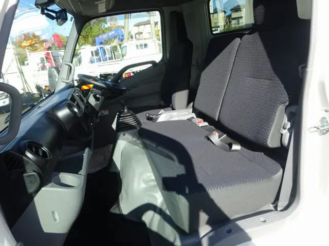 日野 デュトロ 2KG-XZU712M(2WD)の写真36