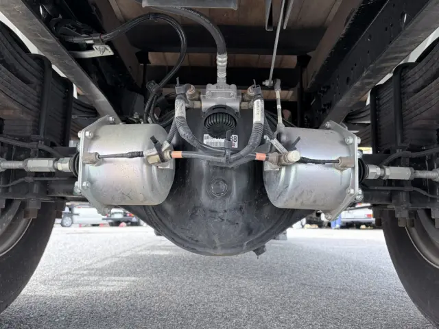 いすゞ フォワード 2RG-FSR90S4(2WD)の写真9