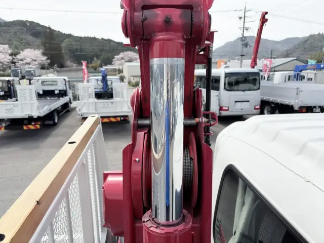 いすゞ フォワード 2RG-FSR90S4(2WD)の写真14