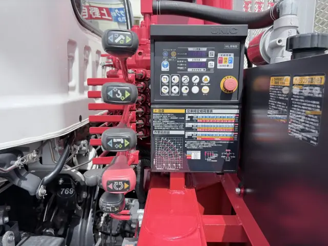 いすゞ フォワード 2RG-FSR90S4(2WD)の写真18